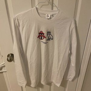 Unisex Fit Toronto Football Club and October's Very Own Long Sleeve T BNWT